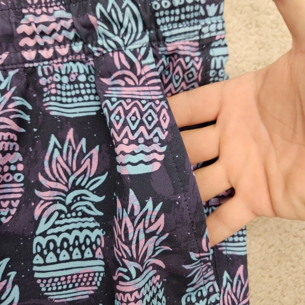 Goodfellow & Co Men's XXL‎ Swim Trunks with Liner Blue Pineapple Tropical Print